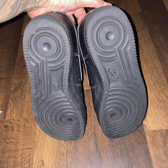 Nike Air Force 1 Low‎ Top Mens Size US 11 Sneakers Black on Black 315122-001 - Picture 6 of 8